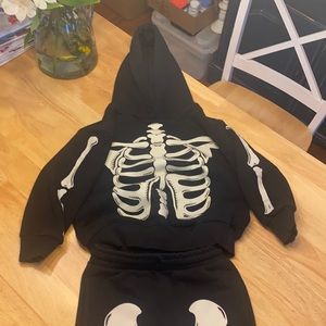 Zara skeleton jogging suit glow in the dark!🕷☠️👻